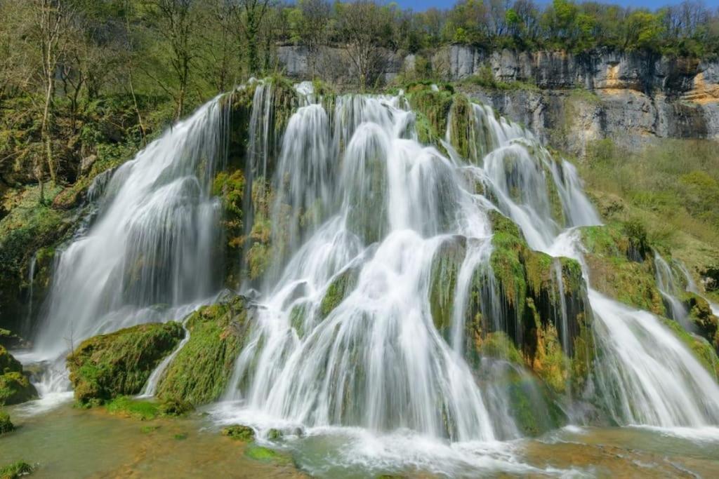 Gite De La Croix Du Dan โปลิญญี ภายนอก รูปภาพ